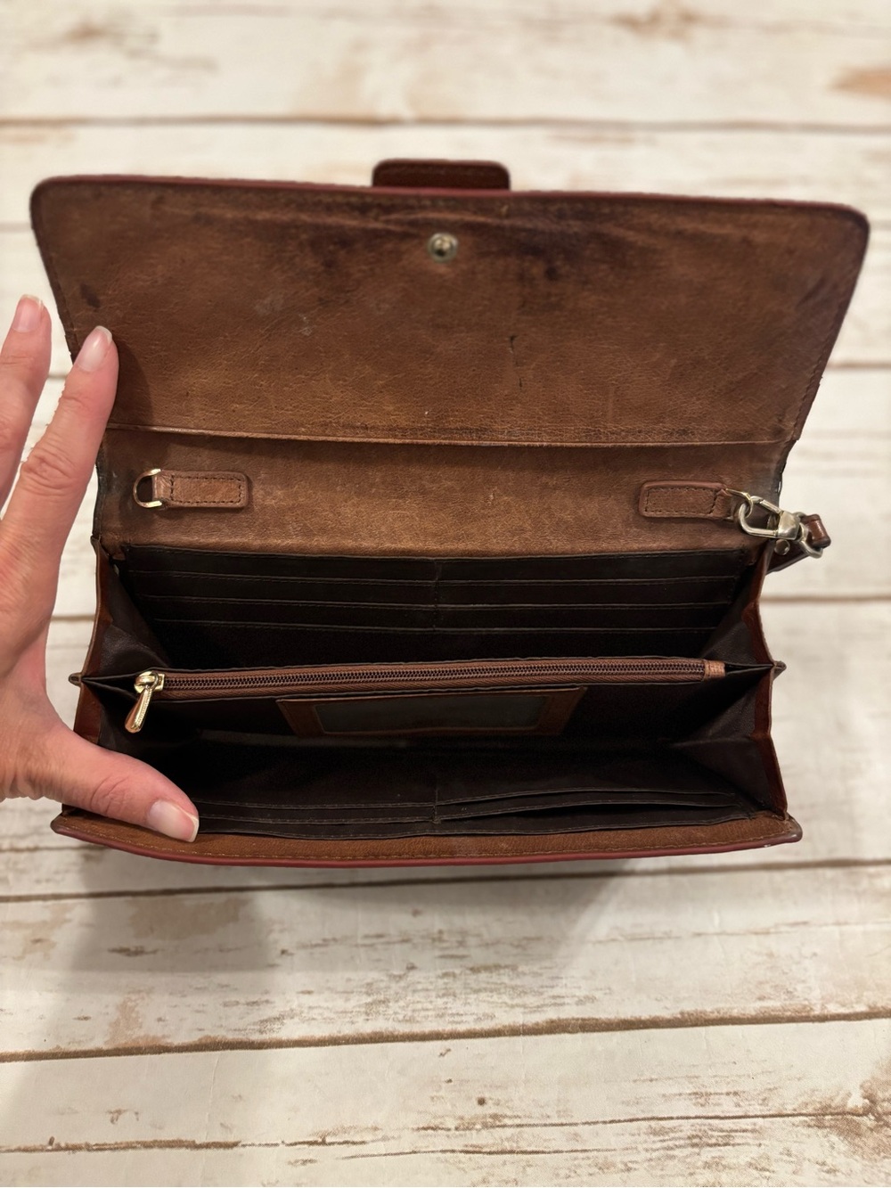 PIJUSHI Embossed Genuine Brown Leather Satchel and Crossbody Bag/Wristlet Set - Picture 11 of 16